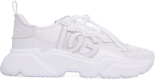 Load image into Gallery viewer, Daymaster low-top sneakers
