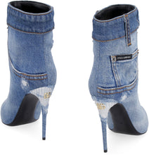 Load image into Gallery viewer, Denim pointy-toe ankle boots

