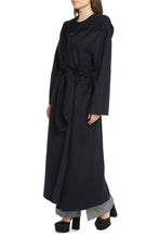 Load image into Gallery viewer, Cashmere coat
