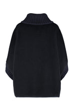 Load image into Gallery viewer, Wool zipped jacket
