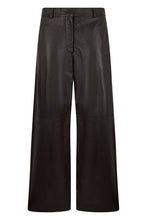 Load image into Gallery viewer, Loose leather pants
