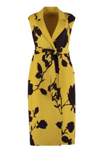 Load image into Gallery viewer, Learose sleeveless coat
