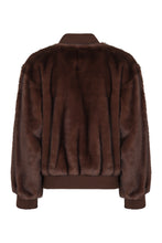 Load image into Gallery viewer, Bomber jacket in faux fur
