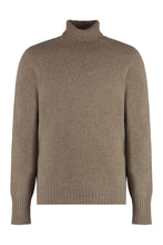 Load image into Gallery viewer, Wool turtleneck sweater
