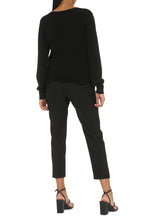 Load image into Gallery viewer, Fine-knit sweater
