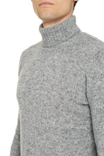Load image into Gallery viewer, Wool and cachemire turtleneck pullover
