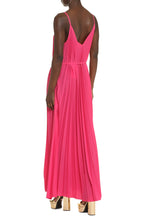Load image into Gallery viewer, Pleated dress
