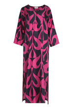 Load image into Gallery viewer, Printed silk dress
