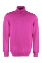 Load image into Gallery viewer, Turtleneck merino wool sweater
