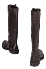Load image into Gallery viewer, Leather boots
