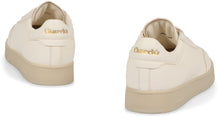 Load image into Gallery viewer, Largs Leather low-top sneakers
