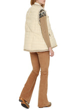 Load image into Gallery viewer, Sleeveless wool blend down jacket
