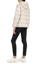 Load image into Gallery viewer, The Cube - Disoft short down jacket
