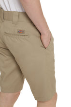 Load image into Gallery viewer, Cotton blend shorts
