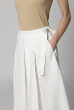 Load image into Gallery viewer, Donata poplin skirt
