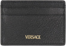 Load image into Gallery viewer, Medusa Biggie pebbled calfskin card holder
