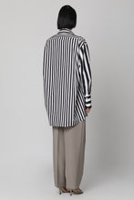 Load image into Gallery viewer, Striped cotton shirtdress
