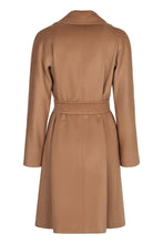 Load image into Gallery viewer, Dravenna wool coat
