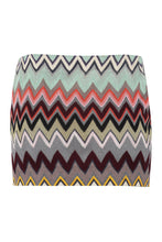 Load image into Gallery viewer, Chevron knitted mini skirt
