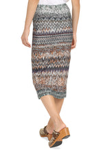 Load image into Gallery viewer, Chevron motif knitted skirt
