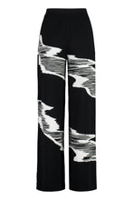 Load image into Gallery viewer, Wool trousers
