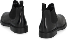Load image into Gallery viewer, Leather Chelsea boots
