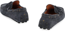 Load image into Gallery viewer, Suede loafers

