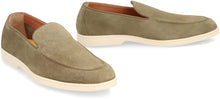 Load image into Gallery viewer, Suede loafers
