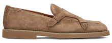 Load image into Gallery viewer, Suede loafers
