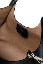 Load image into Gallery viewer, Dua Leather handbag
