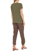 Load image into Gallery viewer, Egizio ribbed knit top
