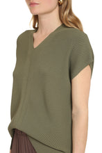 Load image into Gallery viewer, Egizio ribbed knit top
