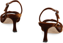Load image into Gallery viewer, Elsy sandals in velvet
