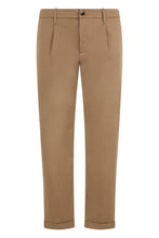 Load image into Gallery viewer, Slim fit cotton pants
