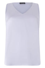 Load image into Gallery viewer, Top with V-neck in satin
