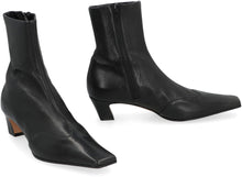 Load image into Gallery viewer, Nevada Leather ankle boots
