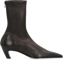 Load image into Gallery viewer, Arizona ankle boots in leather
