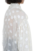 Load image into Gallery viewer, Printed satin blouse
