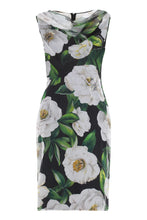 Load image into Gallery viewer, Printed silk dress
