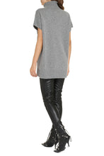 Load image into Gallery viewer, Fabio knitted vest
