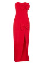 Load image into Gallery viewer, Midi dress with heart neckline

