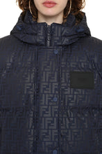 Load image into Gallery viewer, Reversible hooded down jacket
