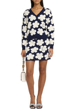 Load image into Gallery viewer, Wool-cotton blend jacquard sweater
