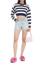 Load image into Gallery viewer, Striped crew-neck pullover
