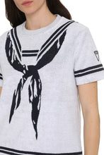 Load image into Gallery viewer, Printed t-shirt
