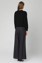 Load image into Gallery viewer, Wool cardigan
