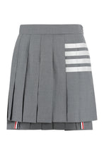 Load image into Gallery viewer, Pleated mini skirt
