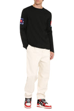 Load image into Gallery viewer, Fine knit crew-neck sweater
