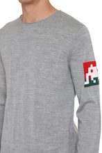 Load image into Gallery viewer, Fine knit crew-neck sweater
