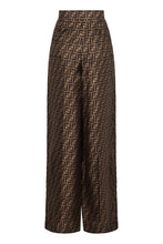 Load image into Gallery viewer, Silk trousers
